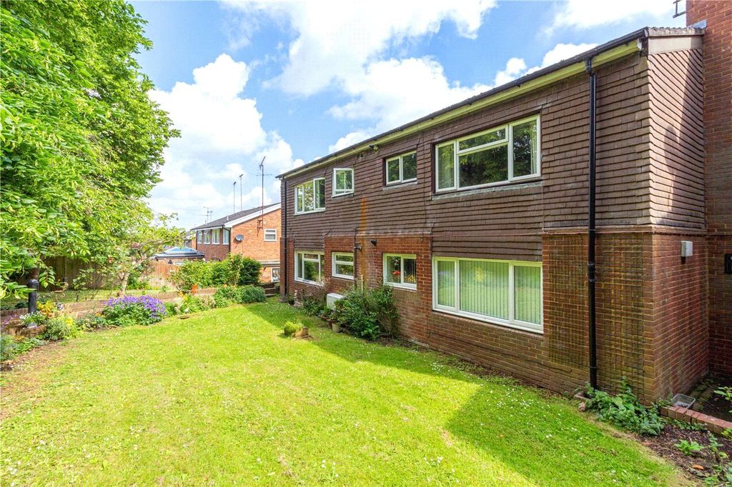 Property photo 1 of 16 Picture No. 18