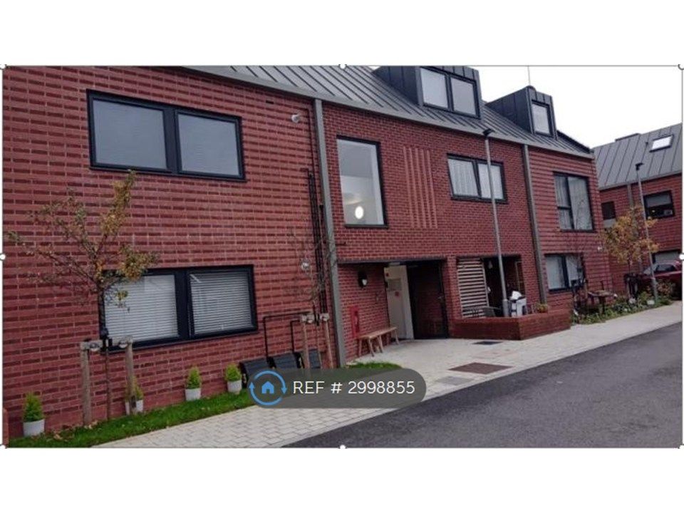Property photo 1 of 1