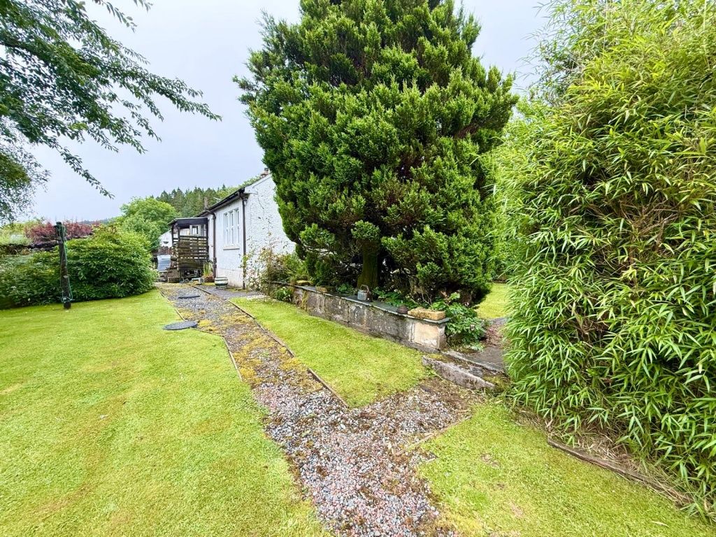 Property photo 3 of 23