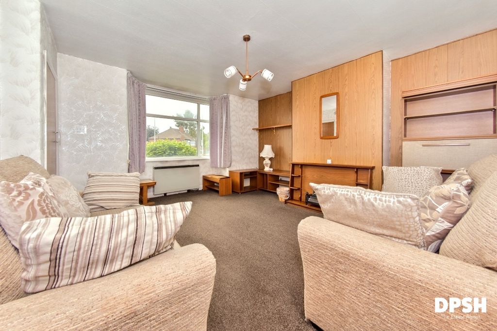 Property photo 2 of 24