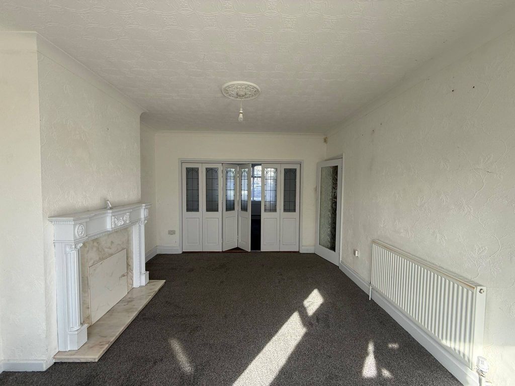 Property photo 3 of 23