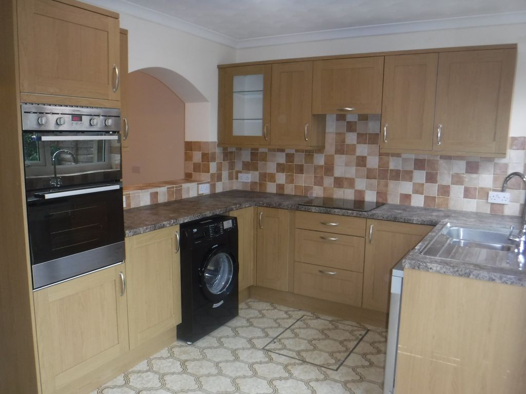 Property photo 2 of 13 Kitchen Diner