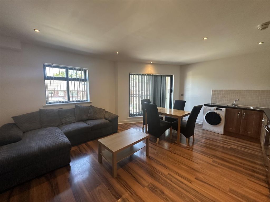 Property photo 1 of 8 Img_6075.Jpeg