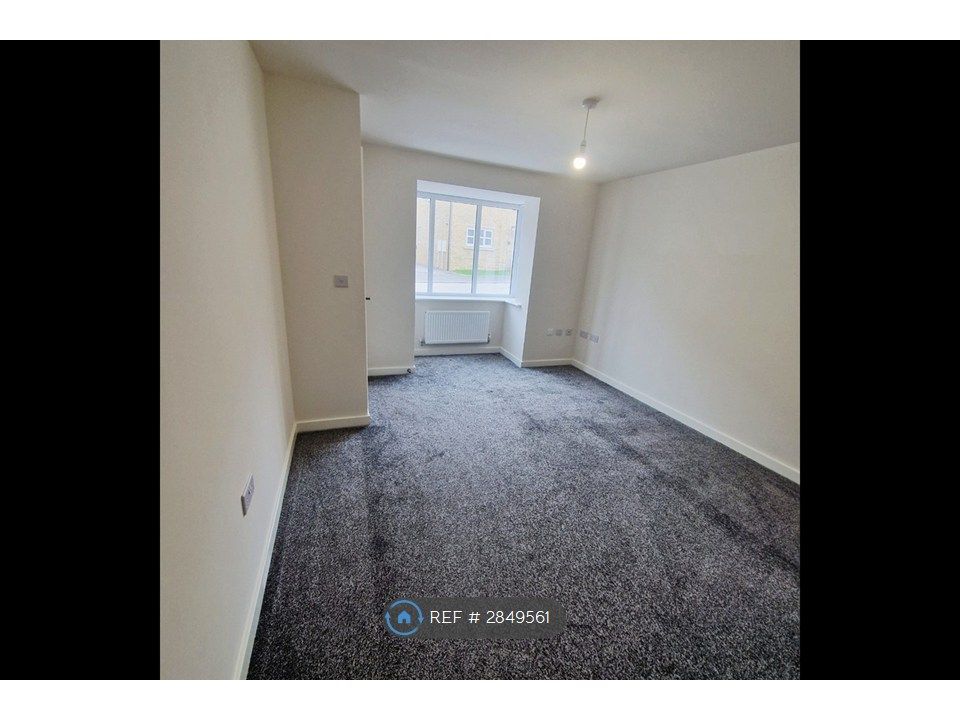 Property photo 2 of 10 Lounge