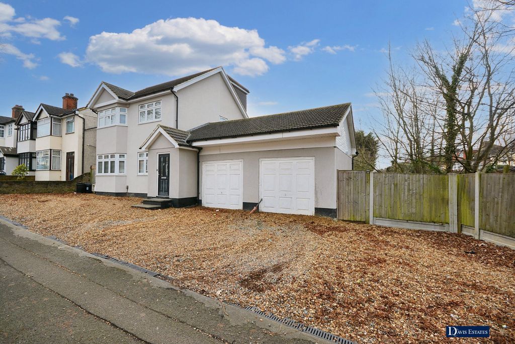 Property photo 1 of 26