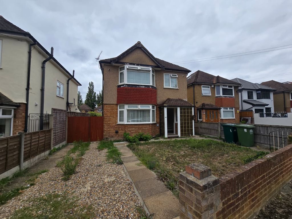 Property photo 1 of 12