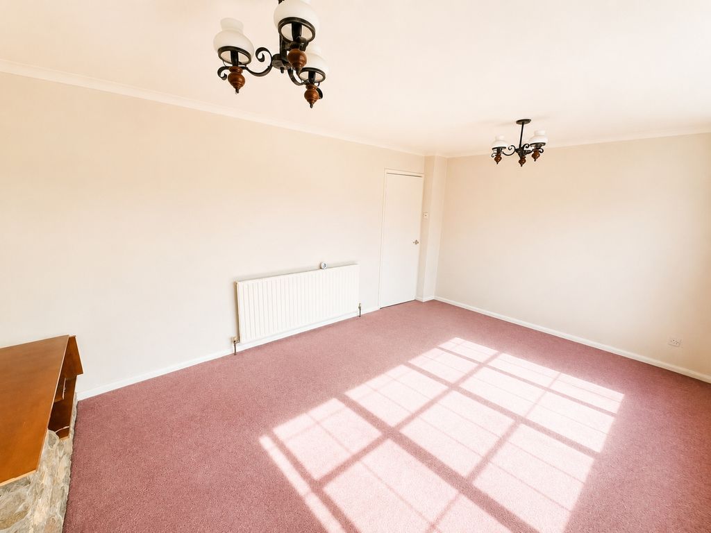 Property photo 3 of 20 Picture No. 02