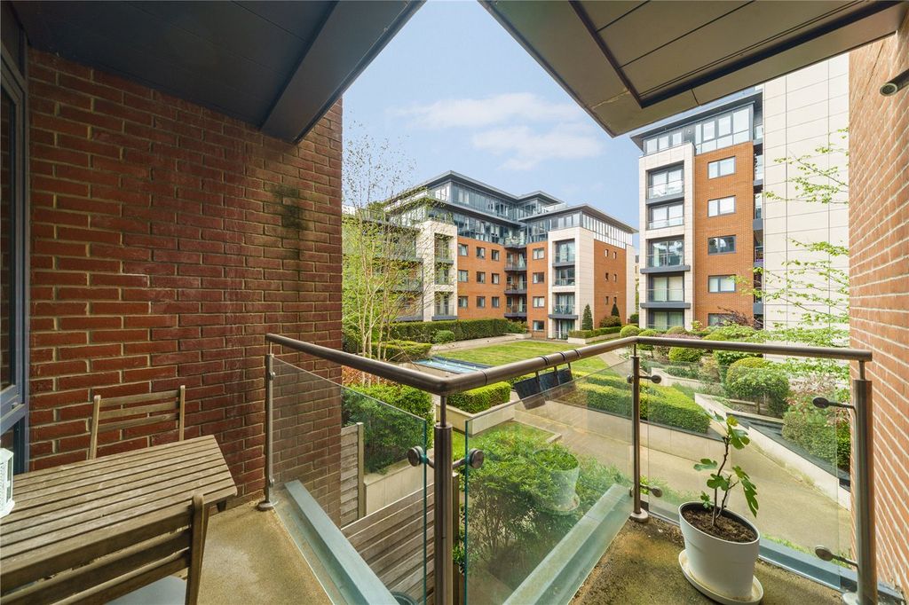 Property photo 3 of 11 Picture No. 09