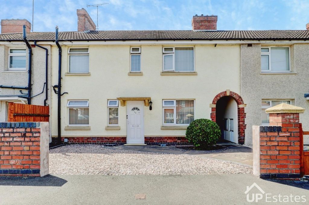 Property photo 1 of 25