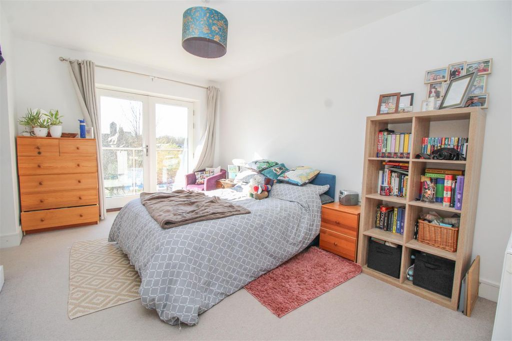 Property photo 3 of 16 Img_2916.Jpg