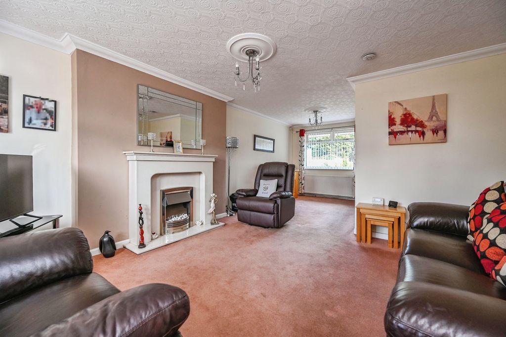 Property photo 3 of 15 Pbox-Img.Jpg