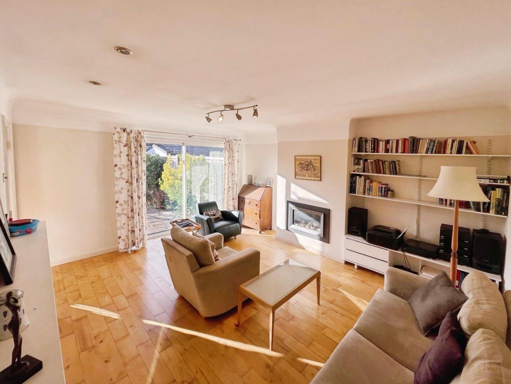 Property photo 3 of 29 Afabfe99--4583-B98C-8Bf6766236E4-20392-000002Cf489