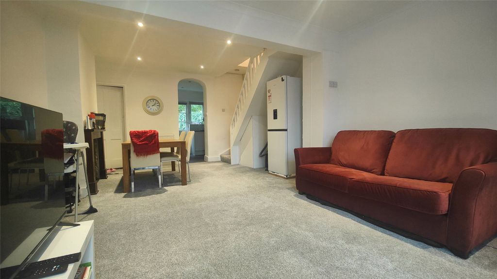 Property photo 2 of 14 Picture No. 22