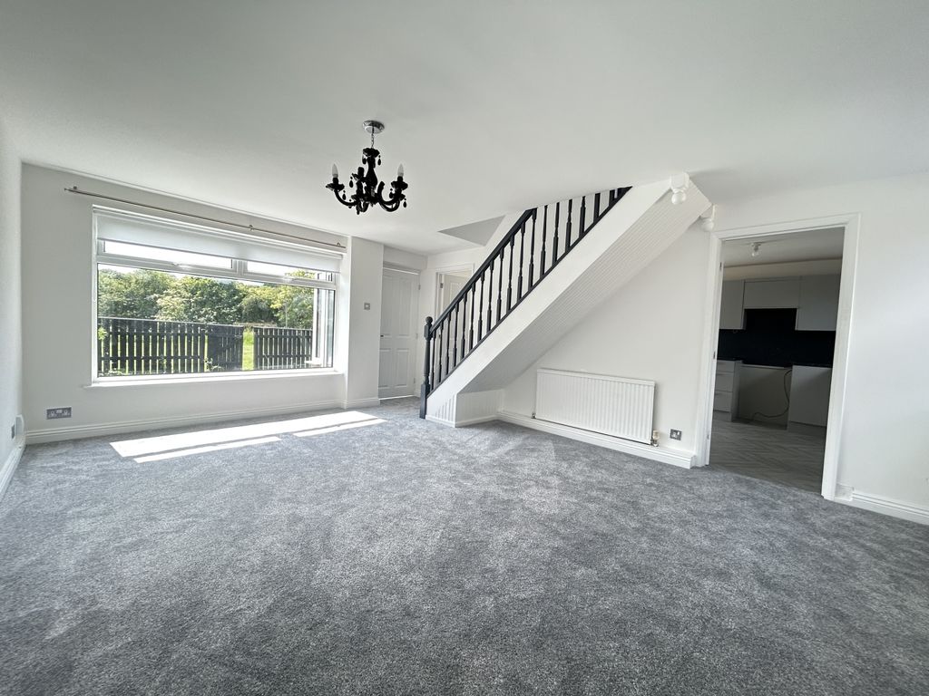 Property photo 2 of 14 Img_4417