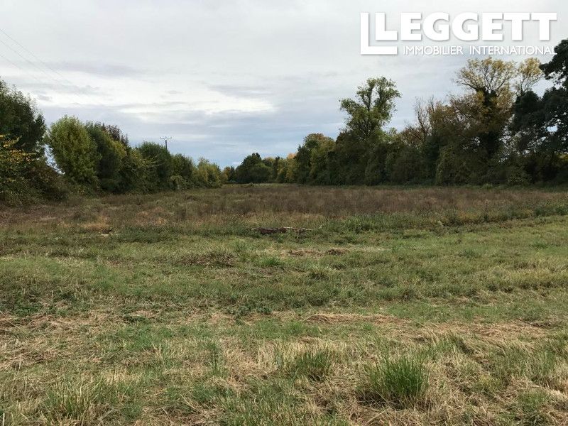 Property photo 1 of 3