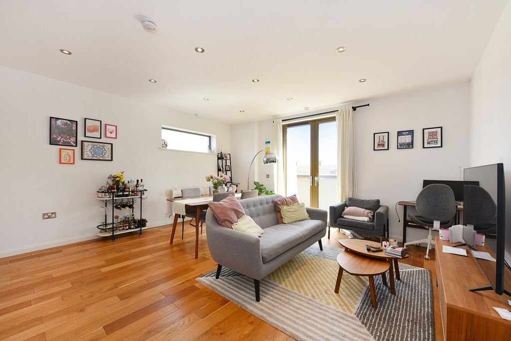 Property photo 1 of 11 Picture No. 06