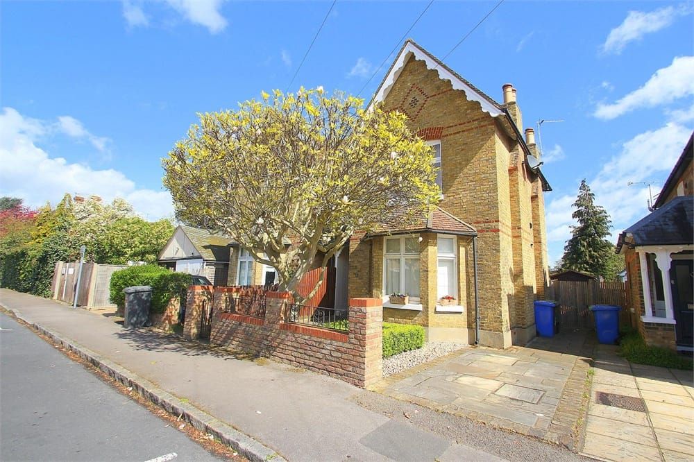 Property photo 1 of 24