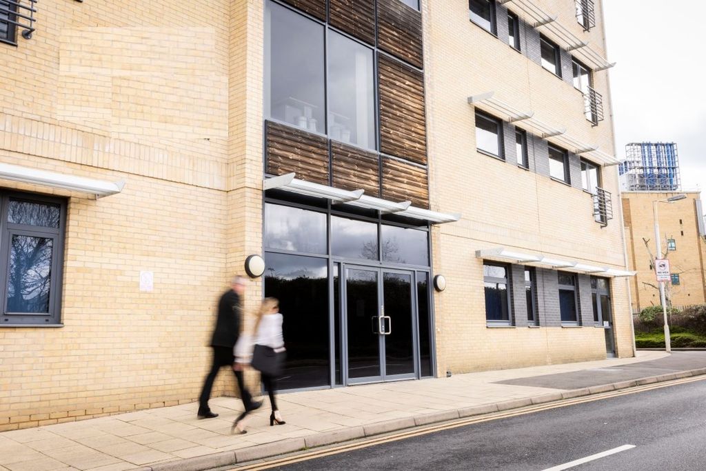 Property photo 1 of 5 Photo 0