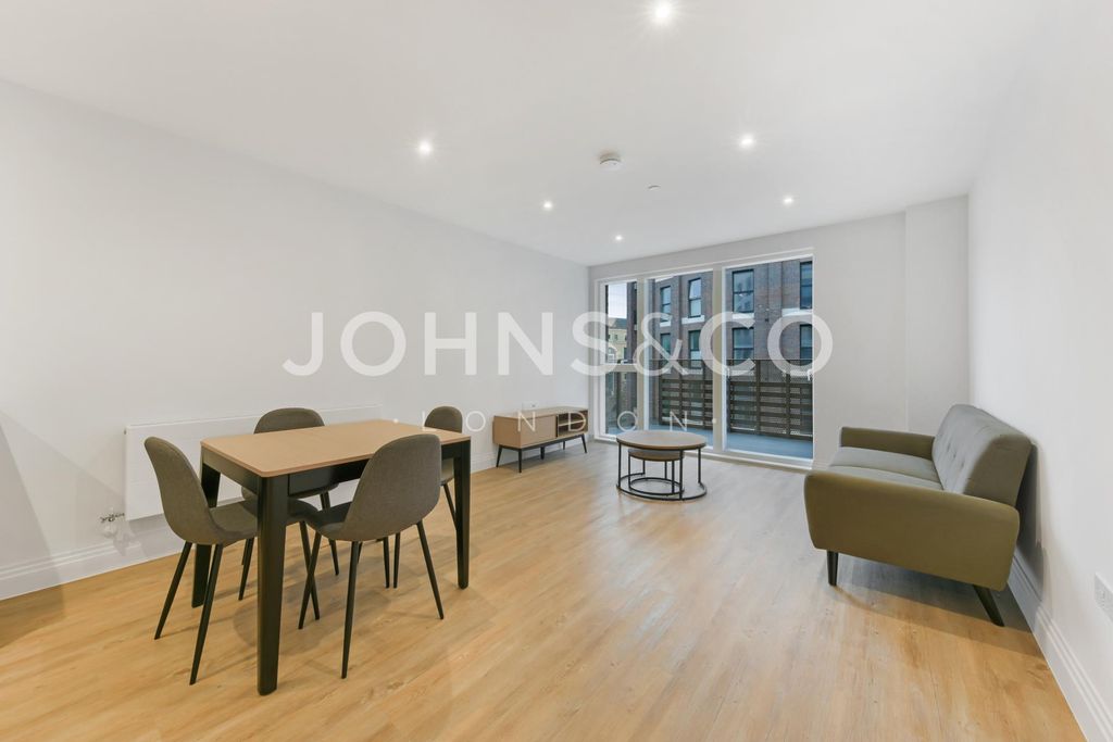 Property photo 1 of 14