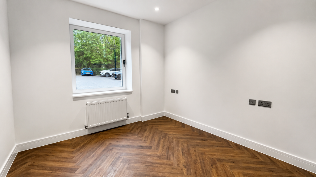 Property photo 3 of 5 Flat 1 Bedrom 2