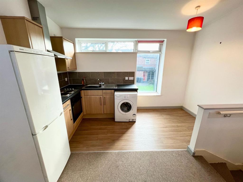 Property photo 3 of 8 Img-20240307-Wa0007.Jpg