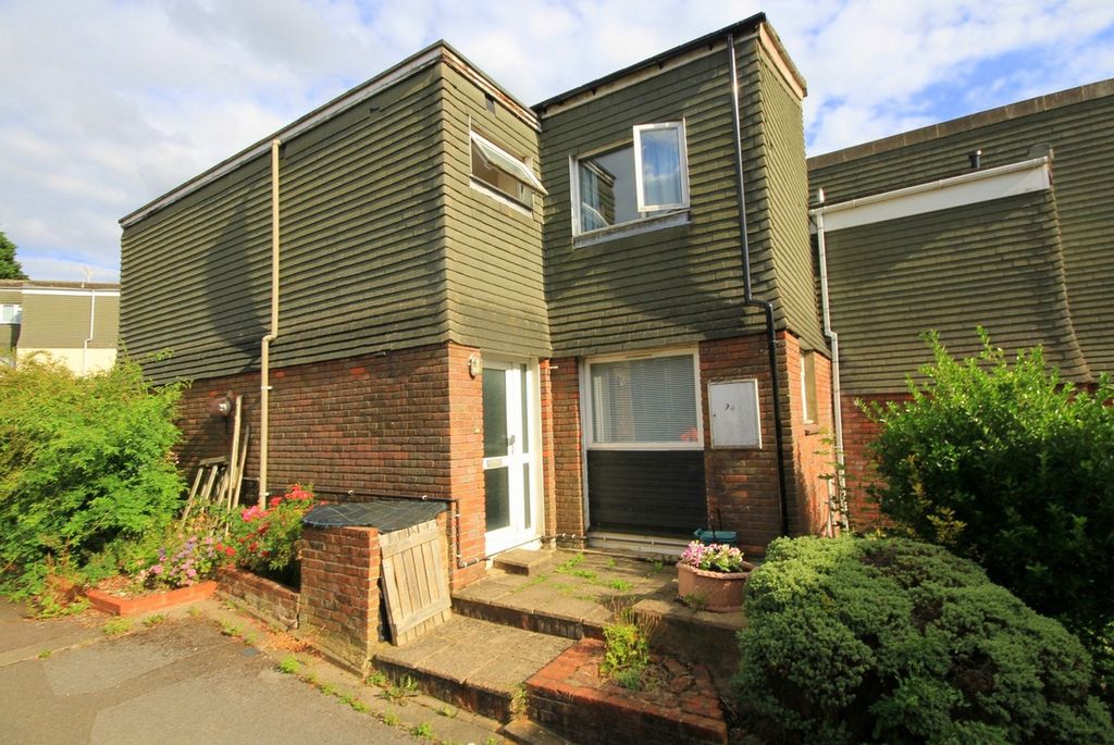Property photo 2 of 13