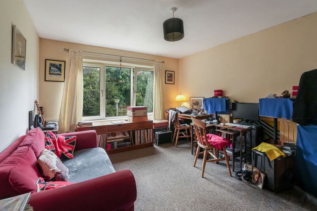Property photo 3 of 15
