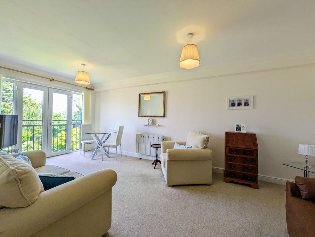 Property photo 3 of 18 3296397