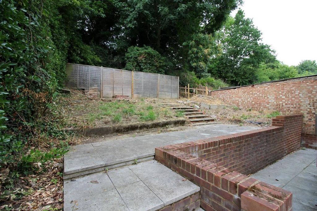 Property photo 3 of 17 Picture 3