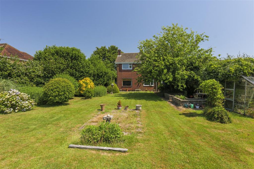 Property photo 3 of 32