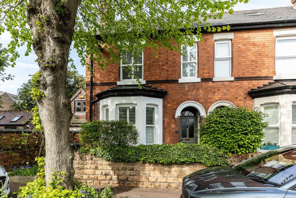Property photo 1 of 22