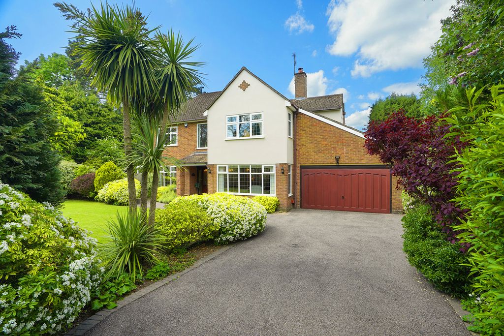 Property photo 1 of 49
