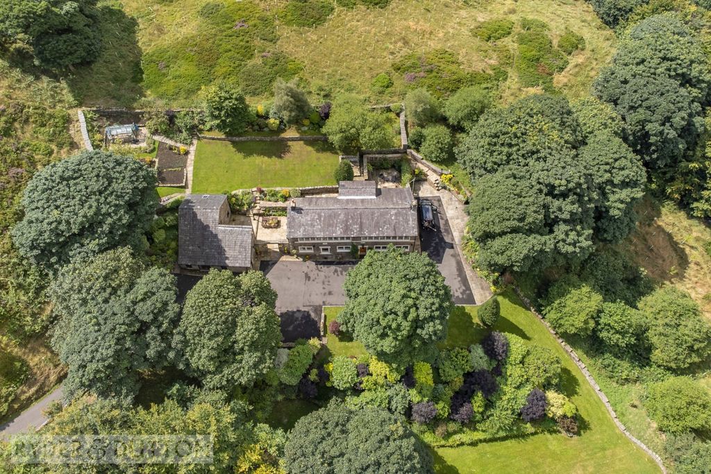 Property photo 3 of 60 Areial View