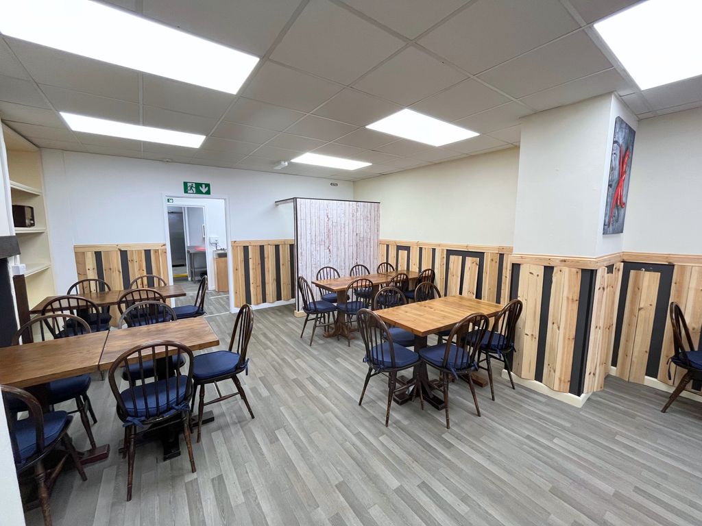 Property photo 3 of 6 Img_382_5_Original.Jpg