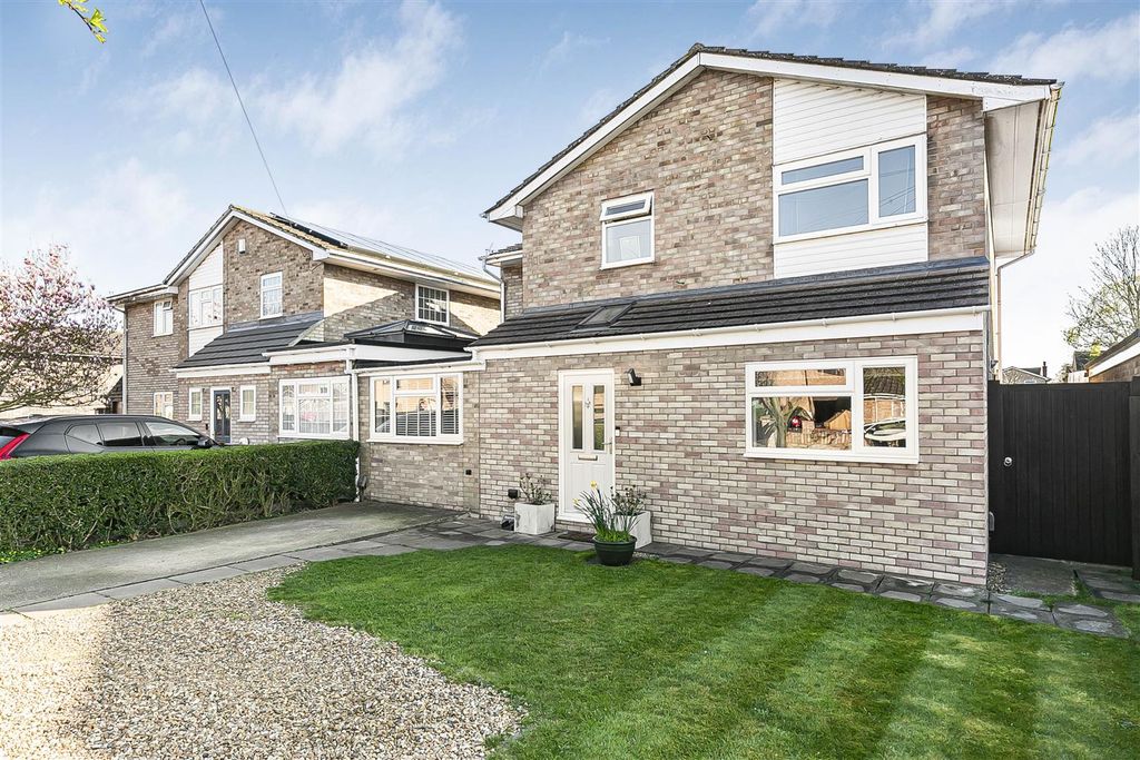 rosemary-road-waterbeach-cambridge-cb25-5-bed-link-detached-house