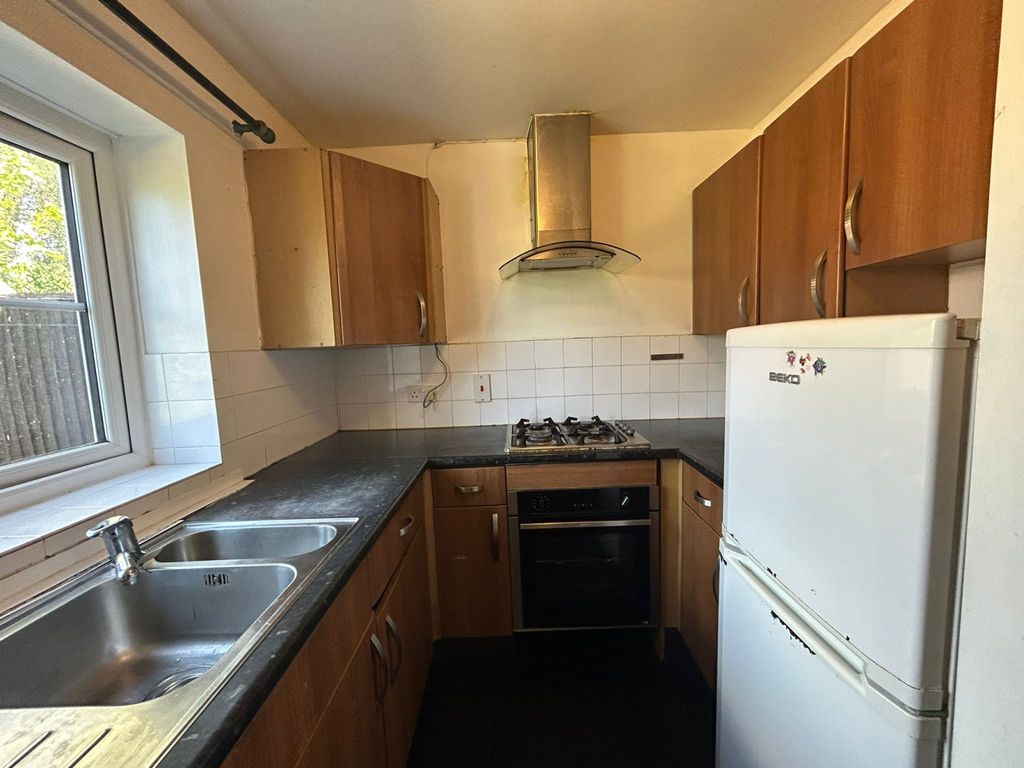 Property photo 1 of 6 1 Bed Flat To Rent Lowden Road, Southall Ub1