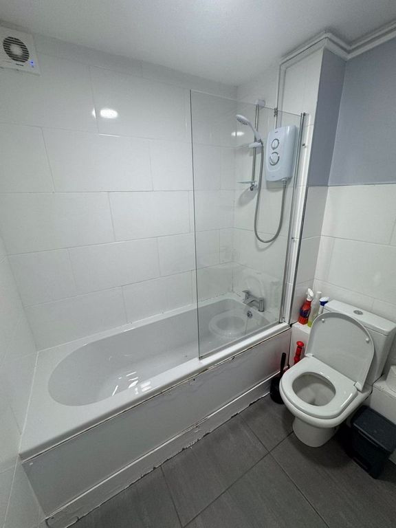 Property photo 3 of 8 Photo 3