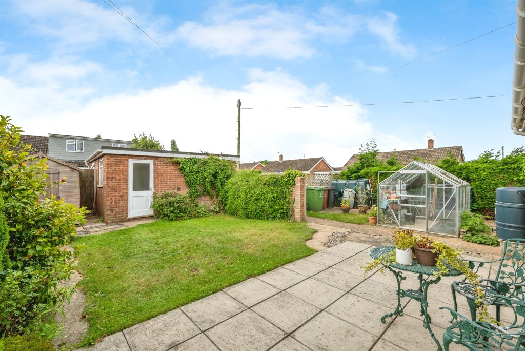 Property photo 3 of 17