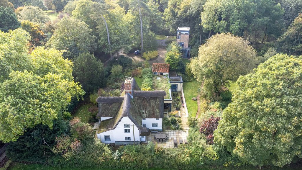 Property photo 1 of 49
