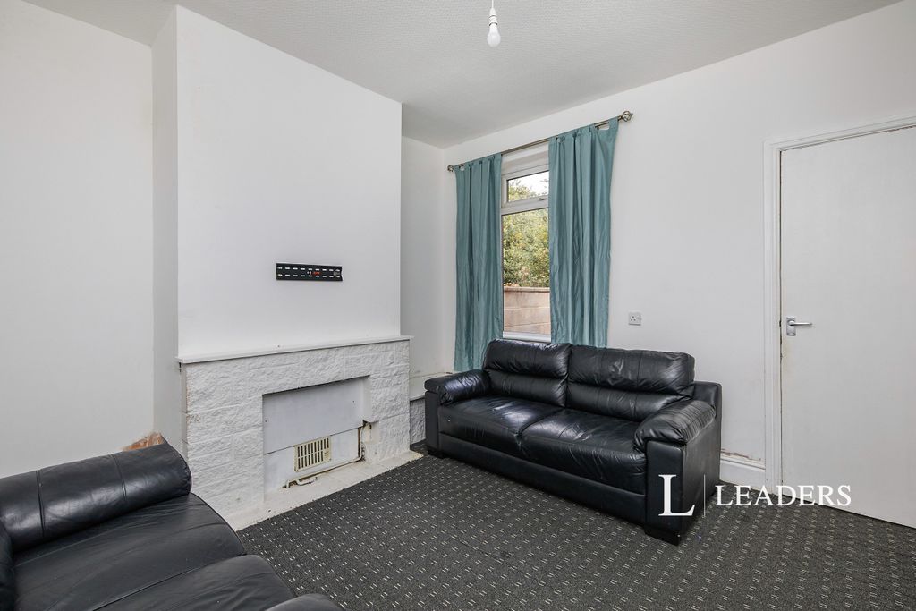 Property photo 3 of 10 Property Image