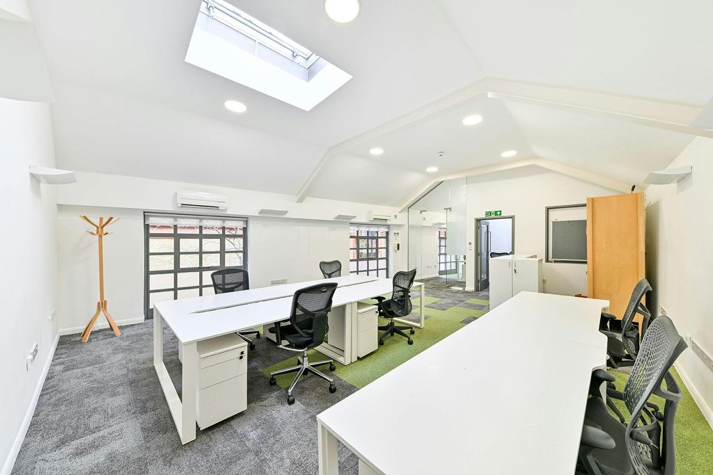 Property photo 2 of 6 1st Floor Left Tankerton Works  2.Jpg