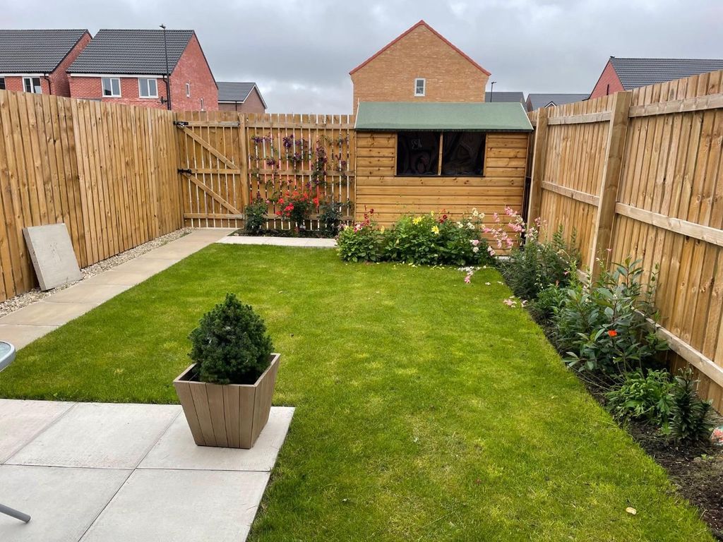 Property photo 2 of 19 Garden 1.Jpg