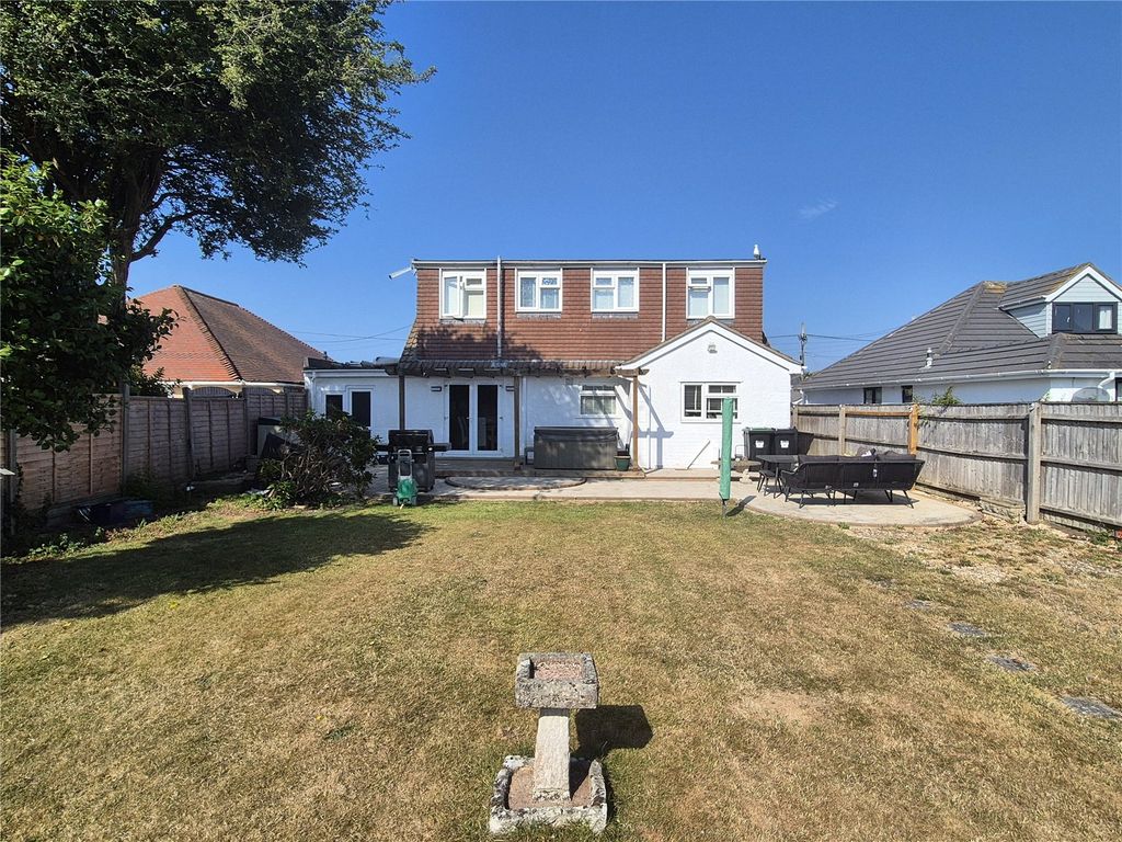 Property photo 2 of 17 Picture No. 03