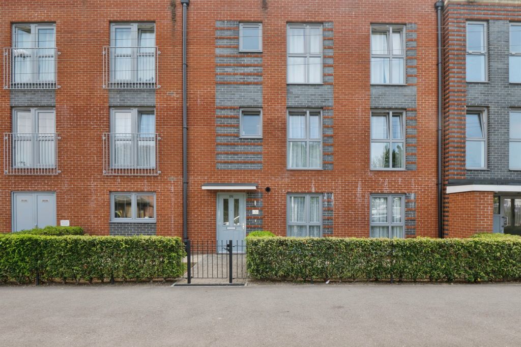 Property photo 1 of 42