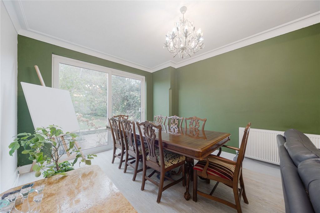 Property photo 2 of 19 Picture No. 20