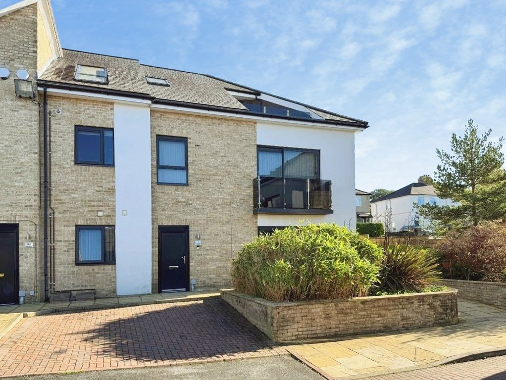 Property photo 1 of 8 Pbox-Img.Jpg