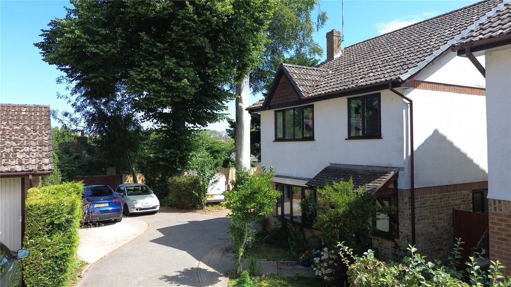 Property photo 2 of 18 Picture No. 22