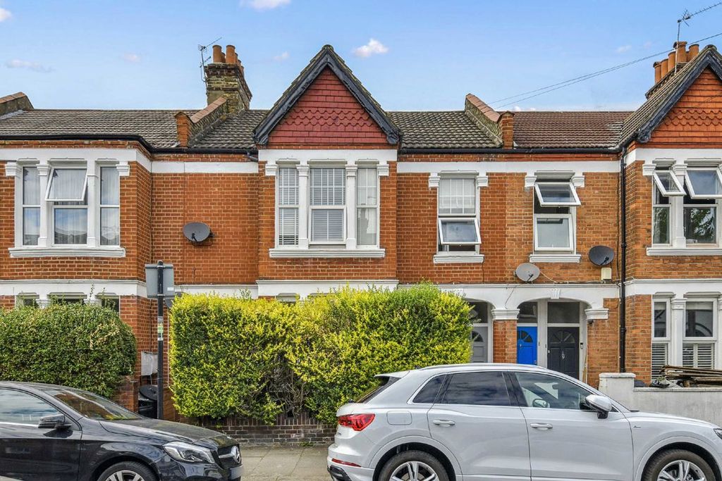 Property photo 1 of 7