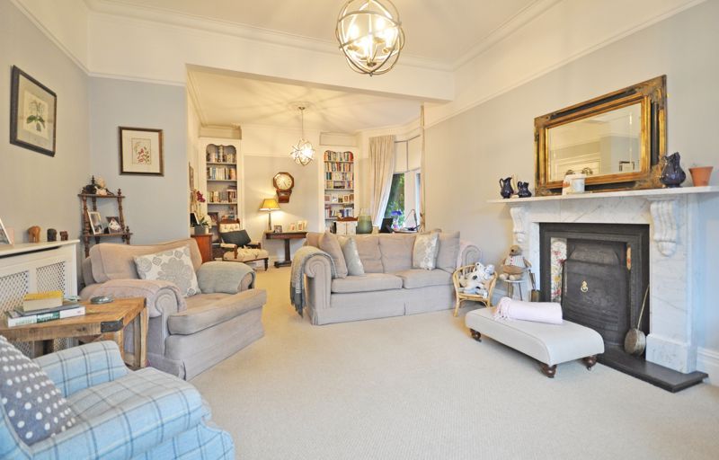 Property photo 3 of 35 Photo 3