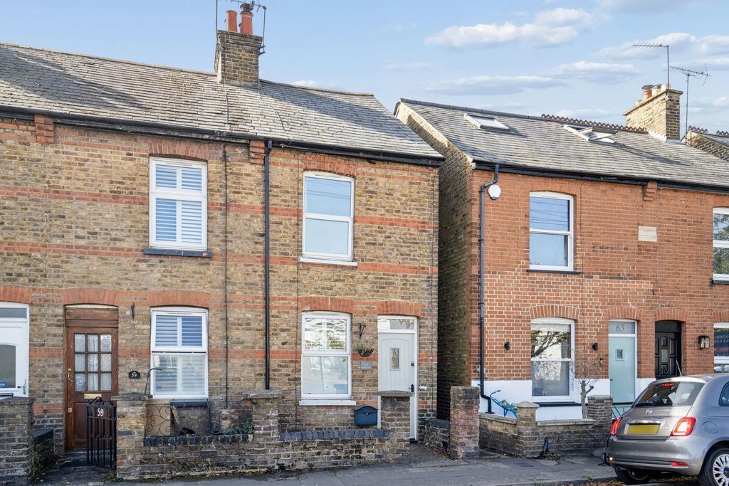 Property photo 1 of 12